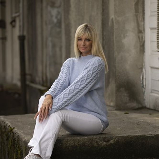 Hovedbilde Katalog 2023-1 Salt genser